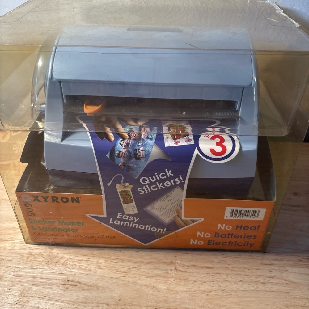 Xyron Create a Sticker Multi-Purpose Set Model 505 New - Picture 5 of 5